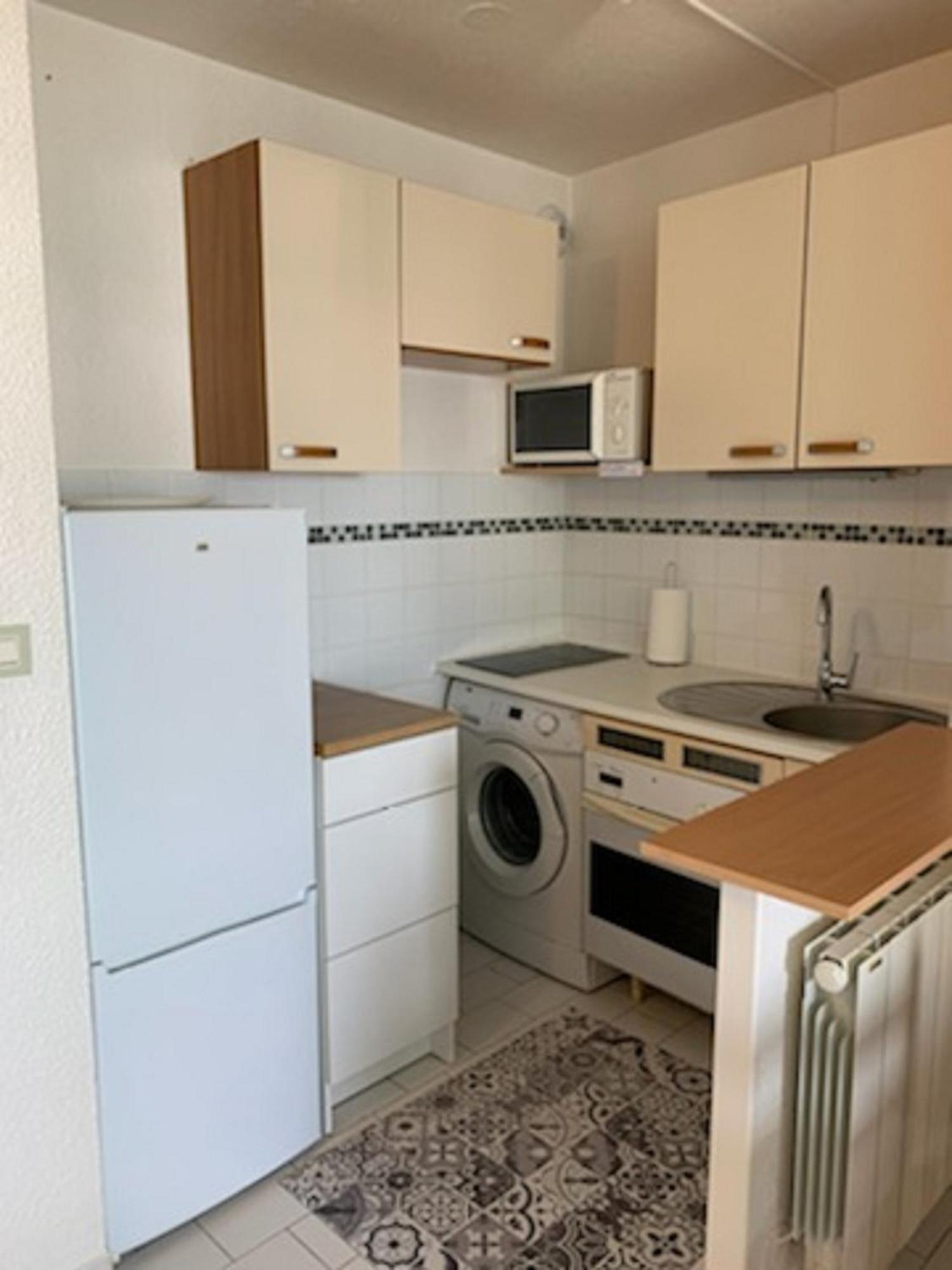 Vittoria Immobilier 12 -Reglement Sur Place - Cheques Vacances Acceptes La Grande-Motte Quarto foto