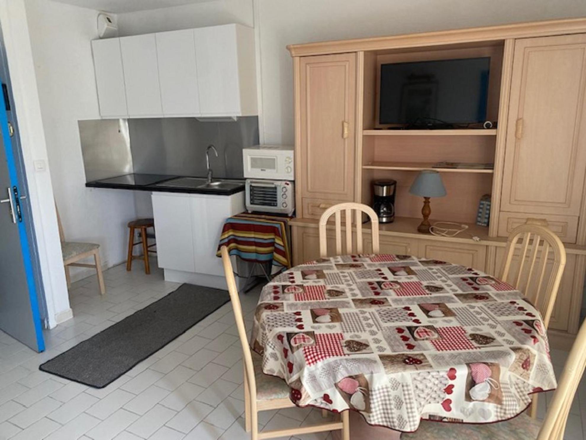 Vittoria Immobilier 12 -Reglement Sur Place - Cheques Vacances Acceptes La Grande-Motte Quarto foto